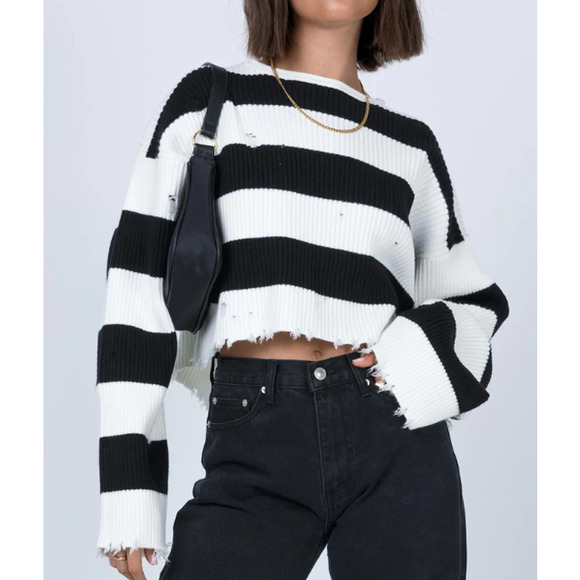 Princess Polly Sweaters - Princess Polly London Bridge Oversized Sweater Sz M/L